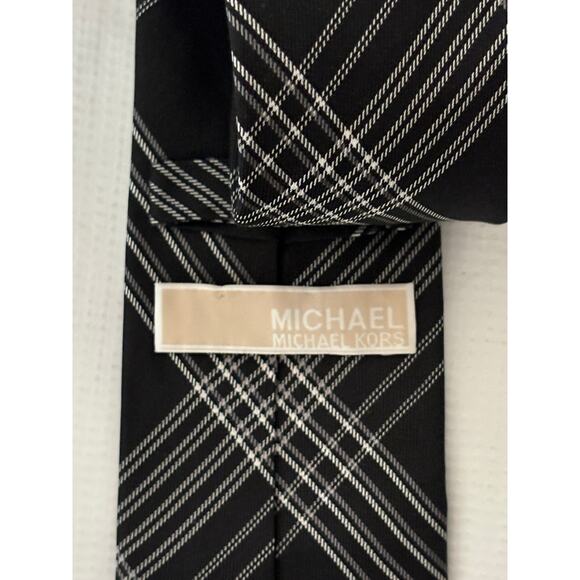 Michael Kors Silk Tie Black White - Picture 2 of 3
